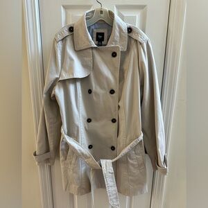 Gently worn GAP Women's Classic Beige Trench Coat